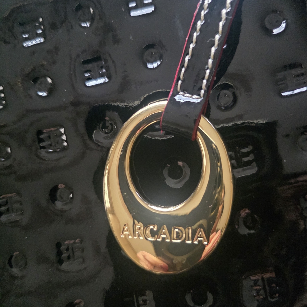 Arcadia Shiny Black Tote with Wallet - Picture 11 of 16